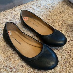 Lucky brand flats - size 7